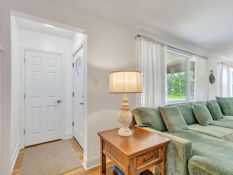 1794 Linneman Road, Green Township, OH 45238 Photo 6