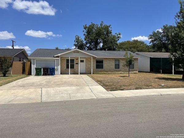 459 Kate Schenck, San Antonio, TX 78223