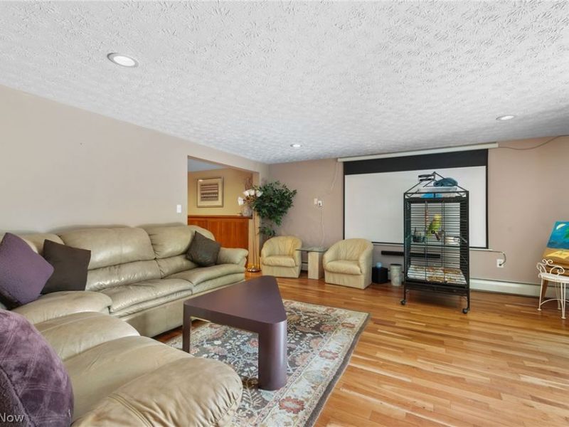 9445 Barr Road, Brecksville, OH 44141 Photo 16
