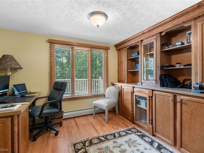 9445 Barr Road, Brecksville, OH 44141 Photo 18
