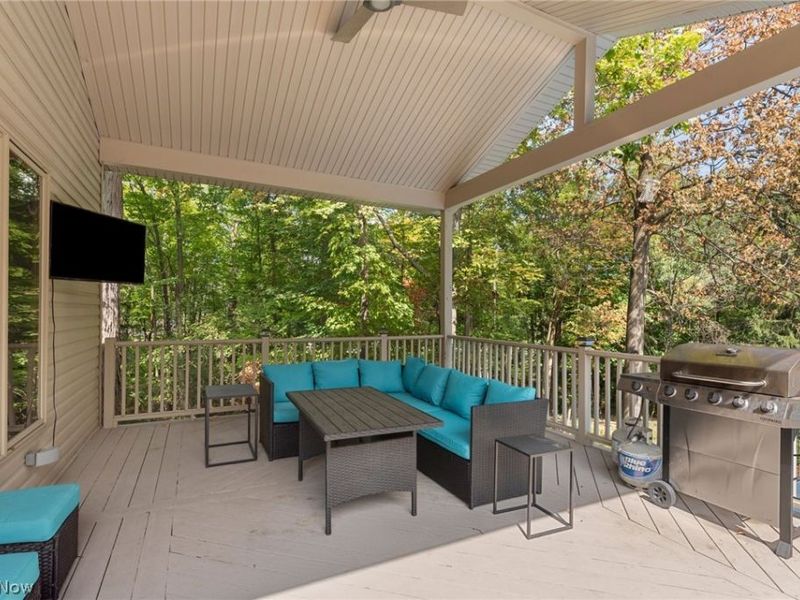 9445 Barr Road, Brecksville, OH 44141 Photo 30