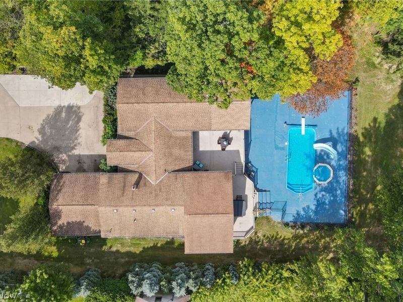 9445 Barr Road, Brecksville, OH 44141 Photo 32