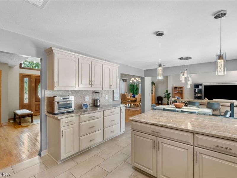 9445 Barr Road, Brecksville, OH 44141 Photo 5