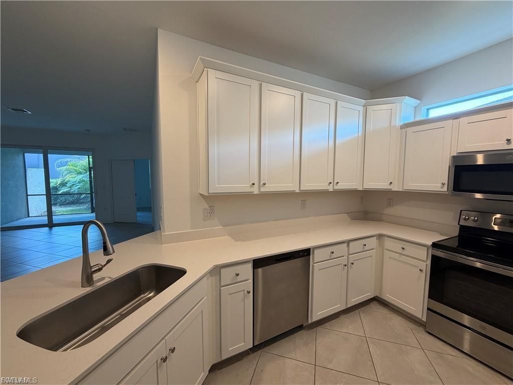 9077 Leatherwood Loop , Lehigh Acres, FL 33936 Photo