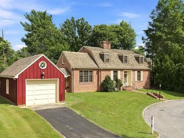 6 ACADEMY COURT, BERRYVILLE, VA 22611