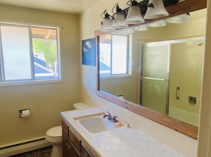 215 Fleischmann Way, Carson City, NV 89703 Photo