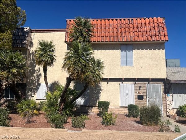 3974 Palos Verdes Street , Las Vegas, NV 89119