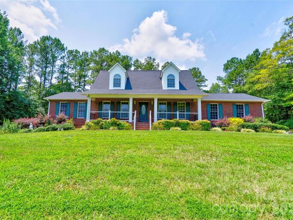 189 Hazelhurst Lane, Mooresboro, NC 28114