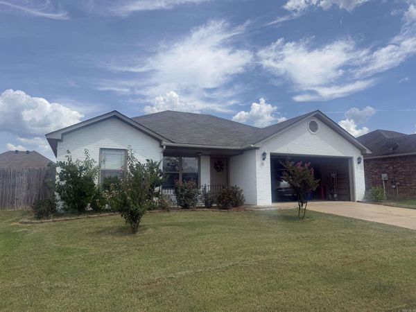 Greenbrier, AR 72058