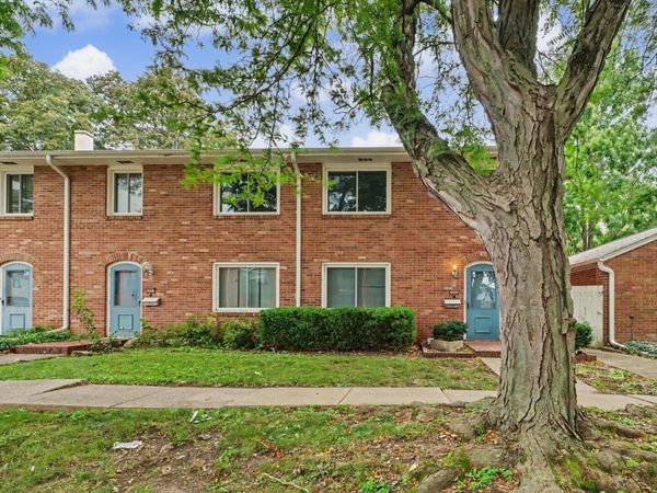 2005 Vawter Street, Urbana, IL 61801