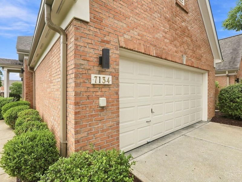 7134 White Oak Court, Mason, OH 45040 Photo 3