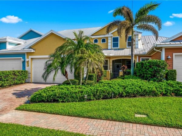 4585 Bridgepointe Way, Unit 165, Vero Beach, FL 32967
