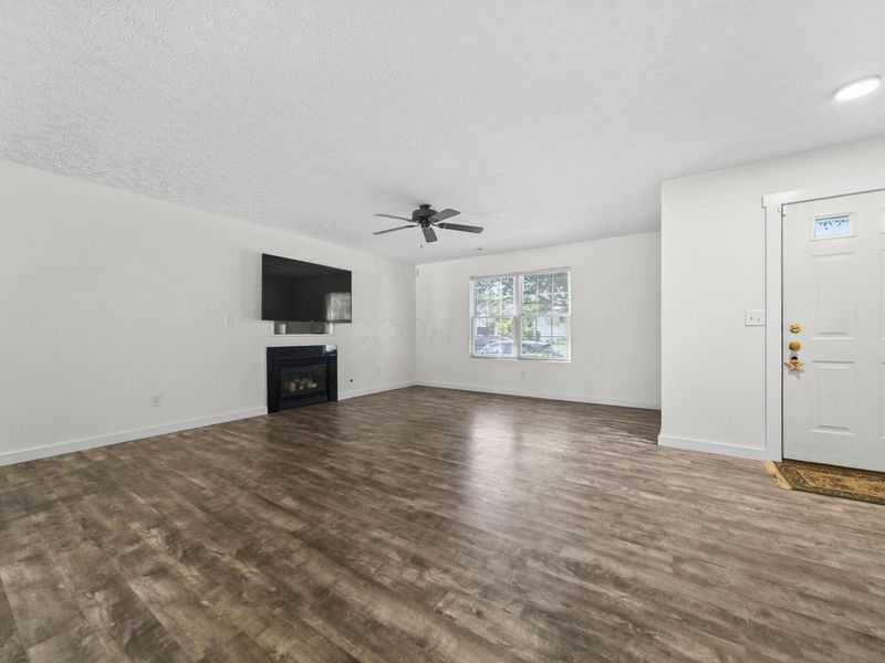 1514 Sargas Street, Columbus, OH 43240 Photo 11