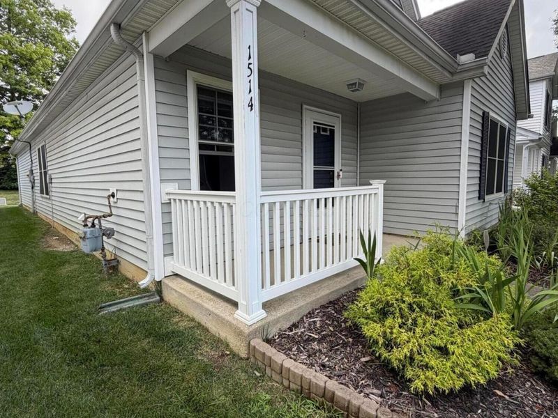 1514 Sargas Street, Columbus, OH 43240 Photo 2