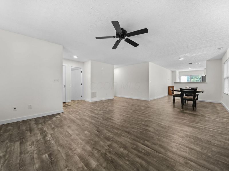 1514 Sargas Street, Columbus, OH 43240 Photo 9