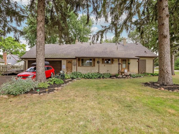 2735 18th Avenue E, North Saint Paul, MN 55109