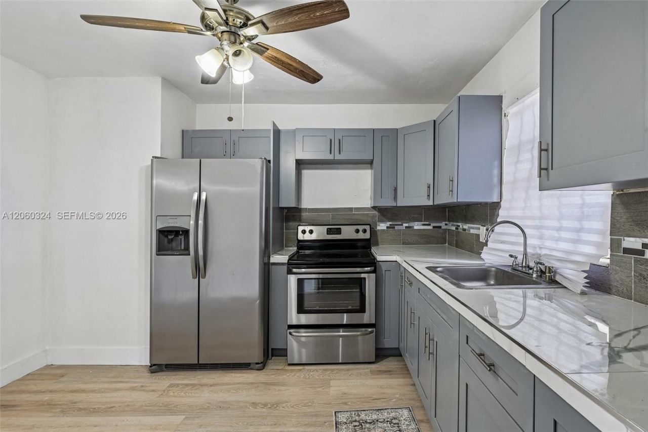 2137 NW 99th Ter, Miami, FL 33147 Photo