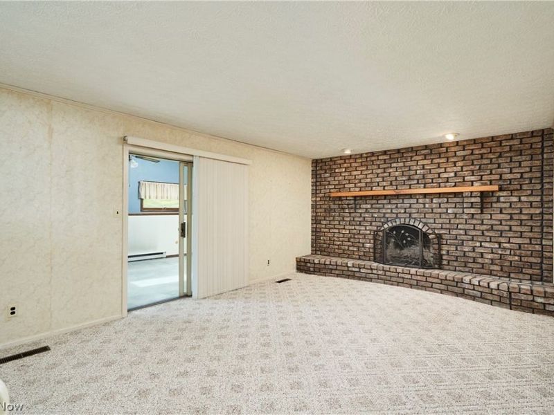 792 Jolson Avenue, Akron, OH 44319 Photo 11