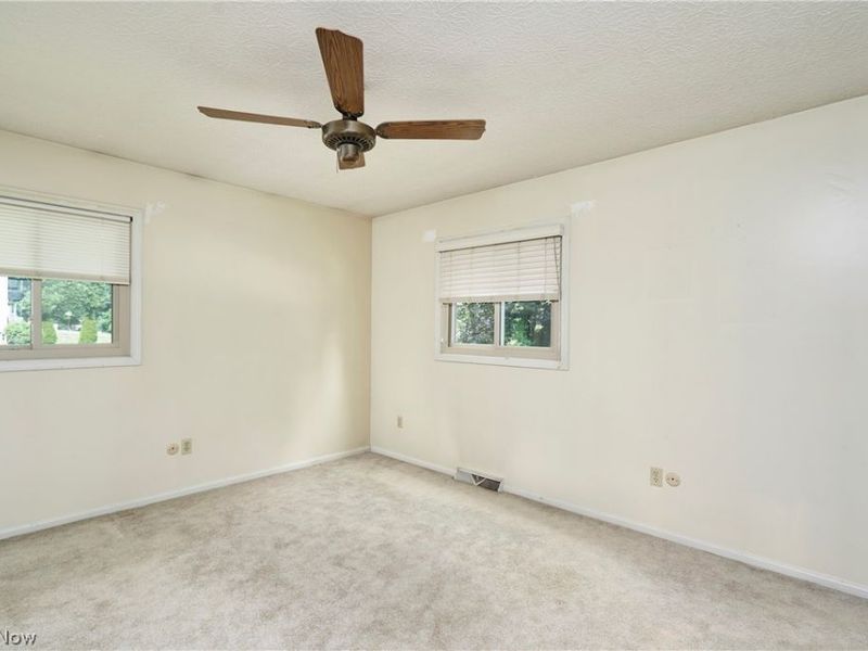 792 Jolson Avenue, Akron, OH 44319 Photo 15