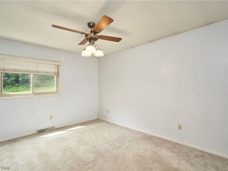 792 Jolson Avenue, Akron, OH 44319 Photo 18