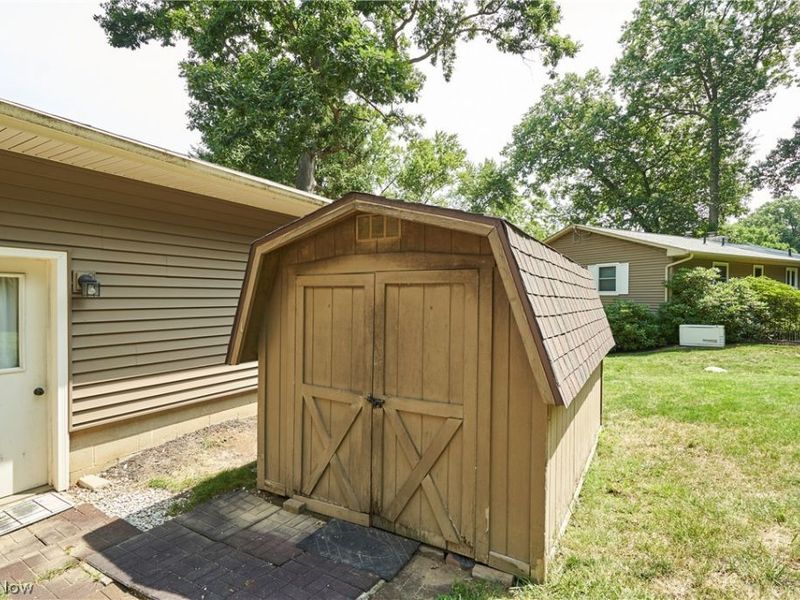 792 Jolson Avenue, Akron, OH 44319 Photo 23