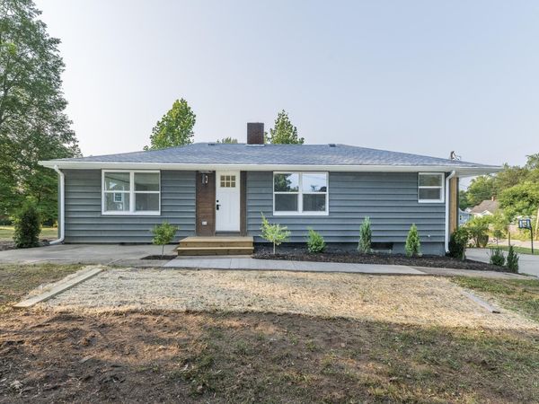512 Green Street, Dowagiac, MI 49047