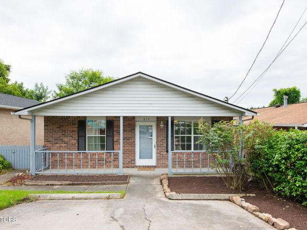 814 Valerie Lane, Knoxville, TN 37938