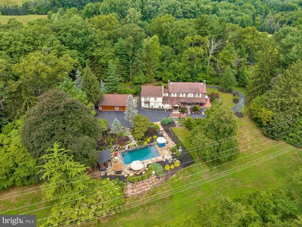 459 MOUNT PENN ROAD, READING, PA 19607