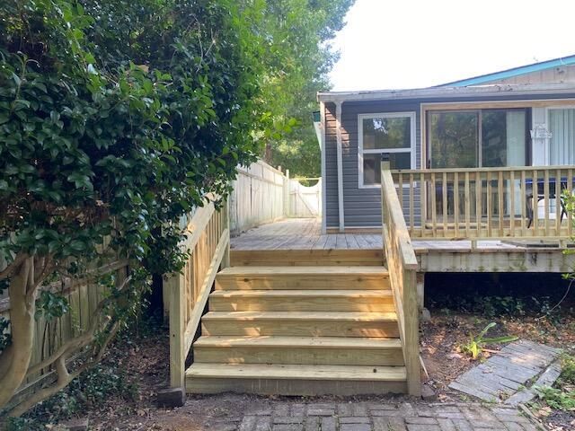513 E Richardson Avenue Photo 19