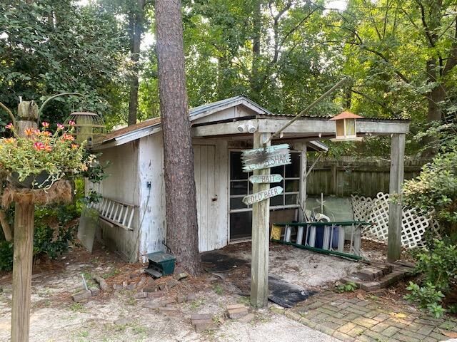 513 E Richardson Avenue Photo 23