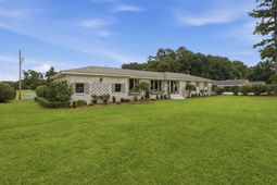 301 Land O Pines Circle photo 4