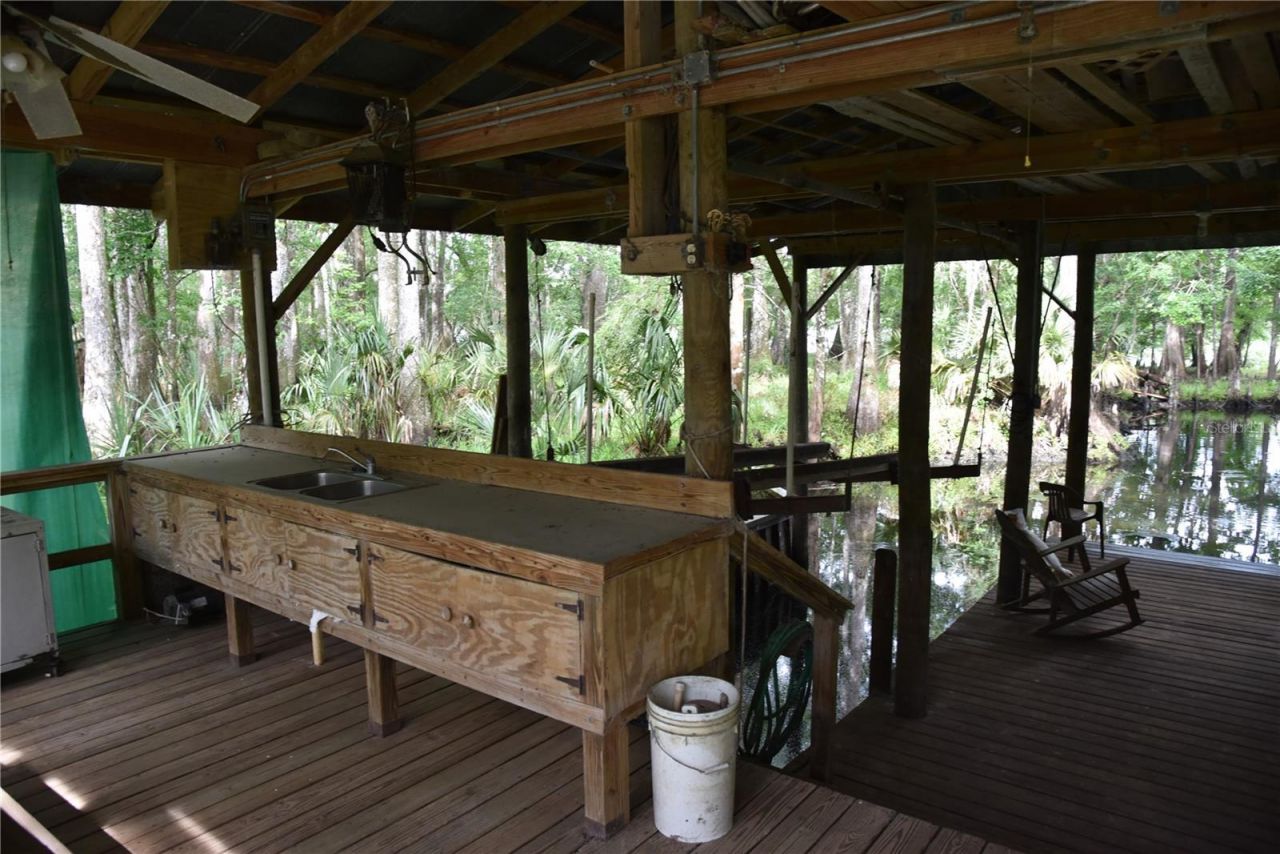 8650 NW 136th Avenue, Chiefland, FL 32626 Photo