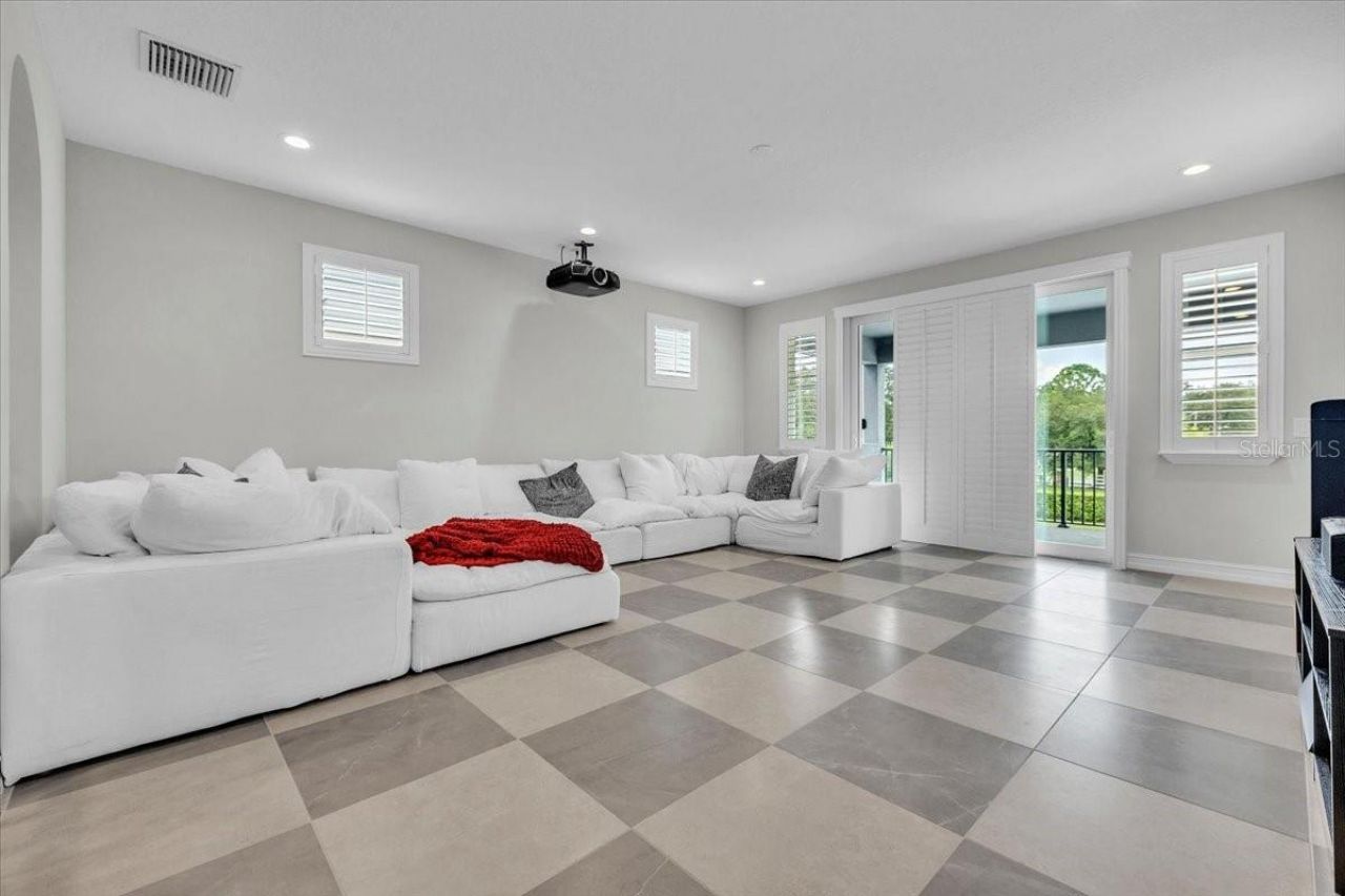 17923 Barn Close Drive, Lutz, FL 33559 Photo