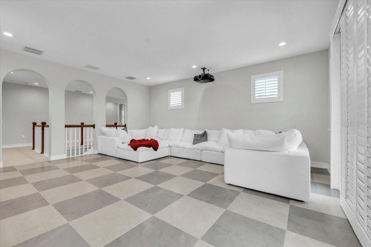 17923 Barn Close Drive, Lutz, FL 33559 Photo