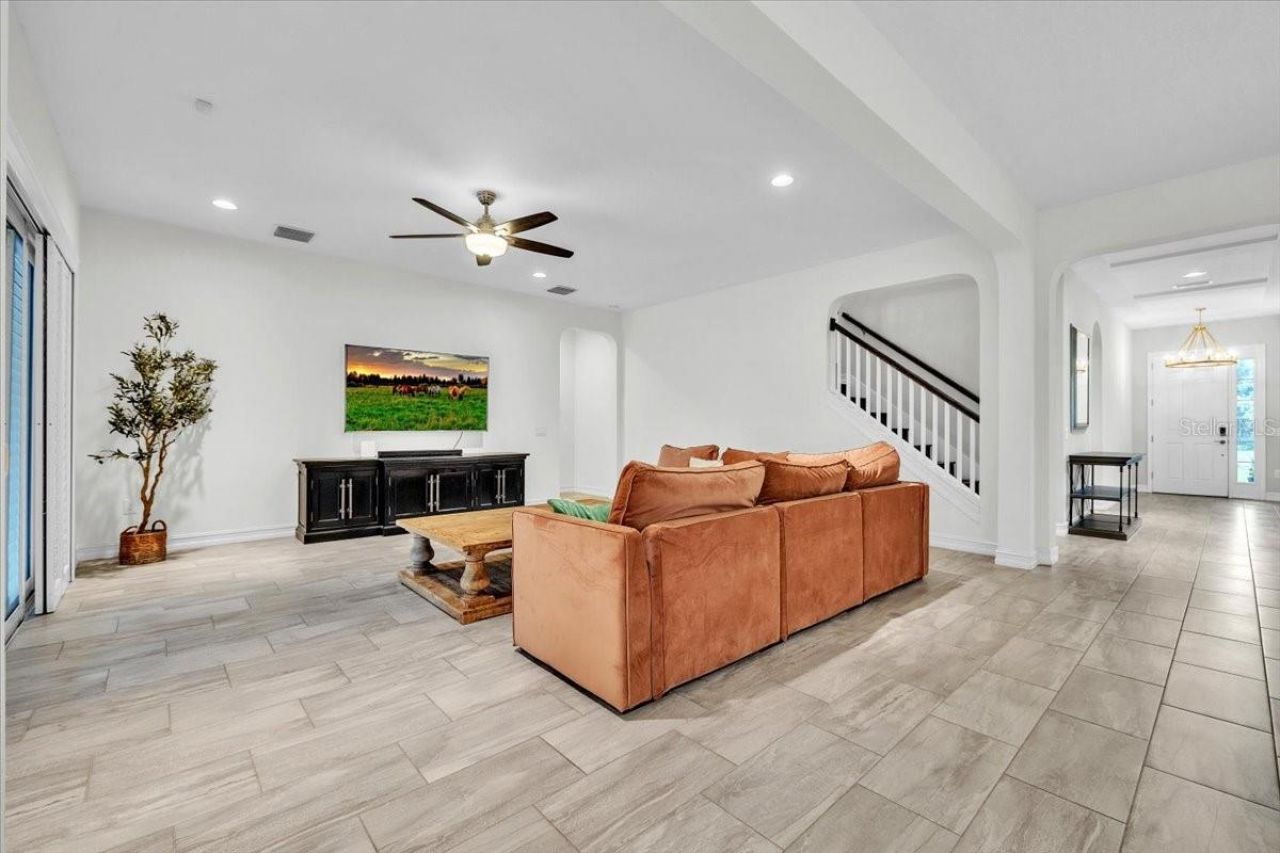 17923 Barn Close Drive, Lutz, FL 33559 Photo