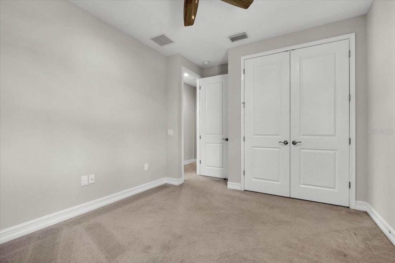 17923 Barn Close Drive, Lutz, FL 33559 Photo