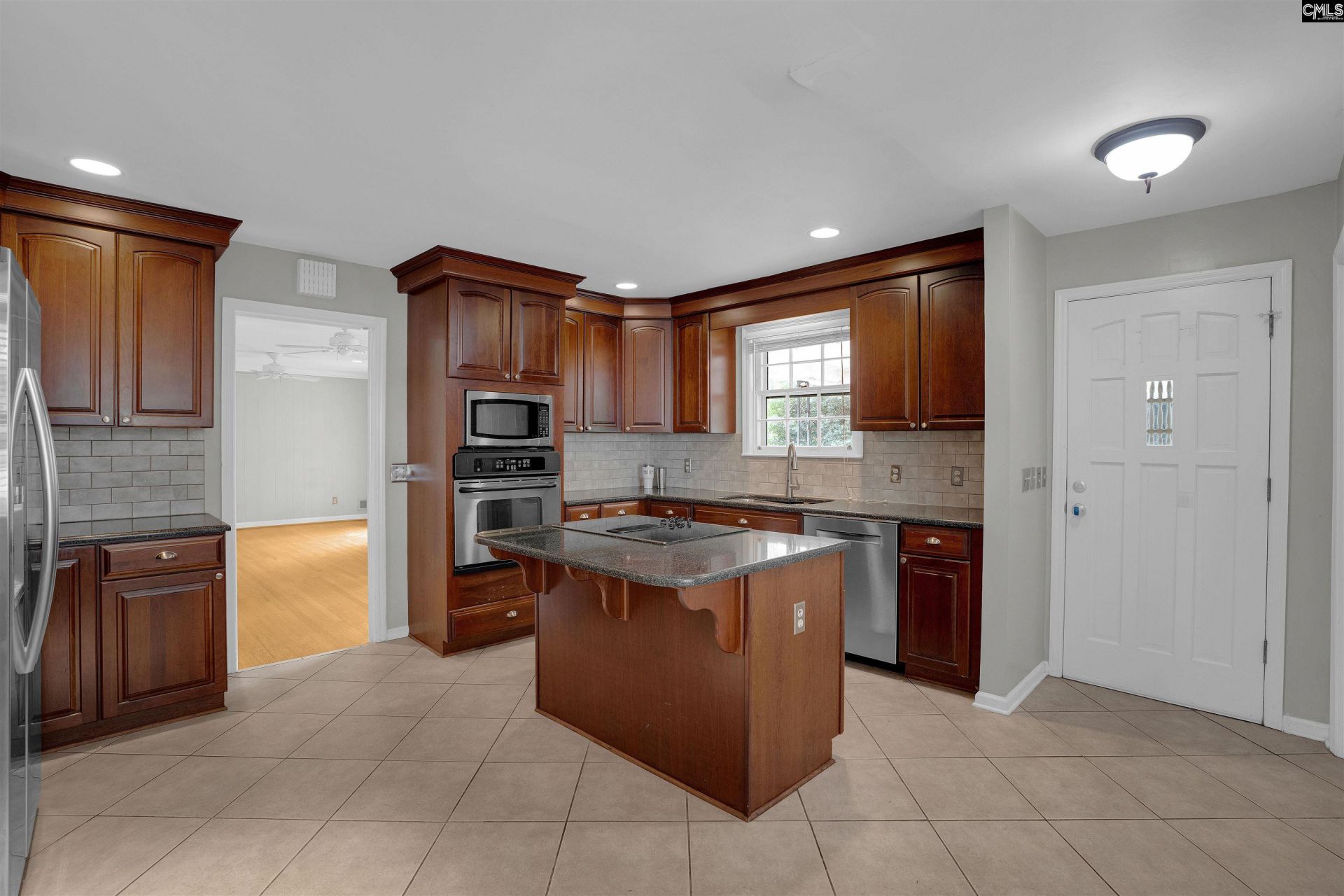 1 Leconte Court  Photo 11