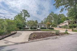 1 Leconte Court  photo 4