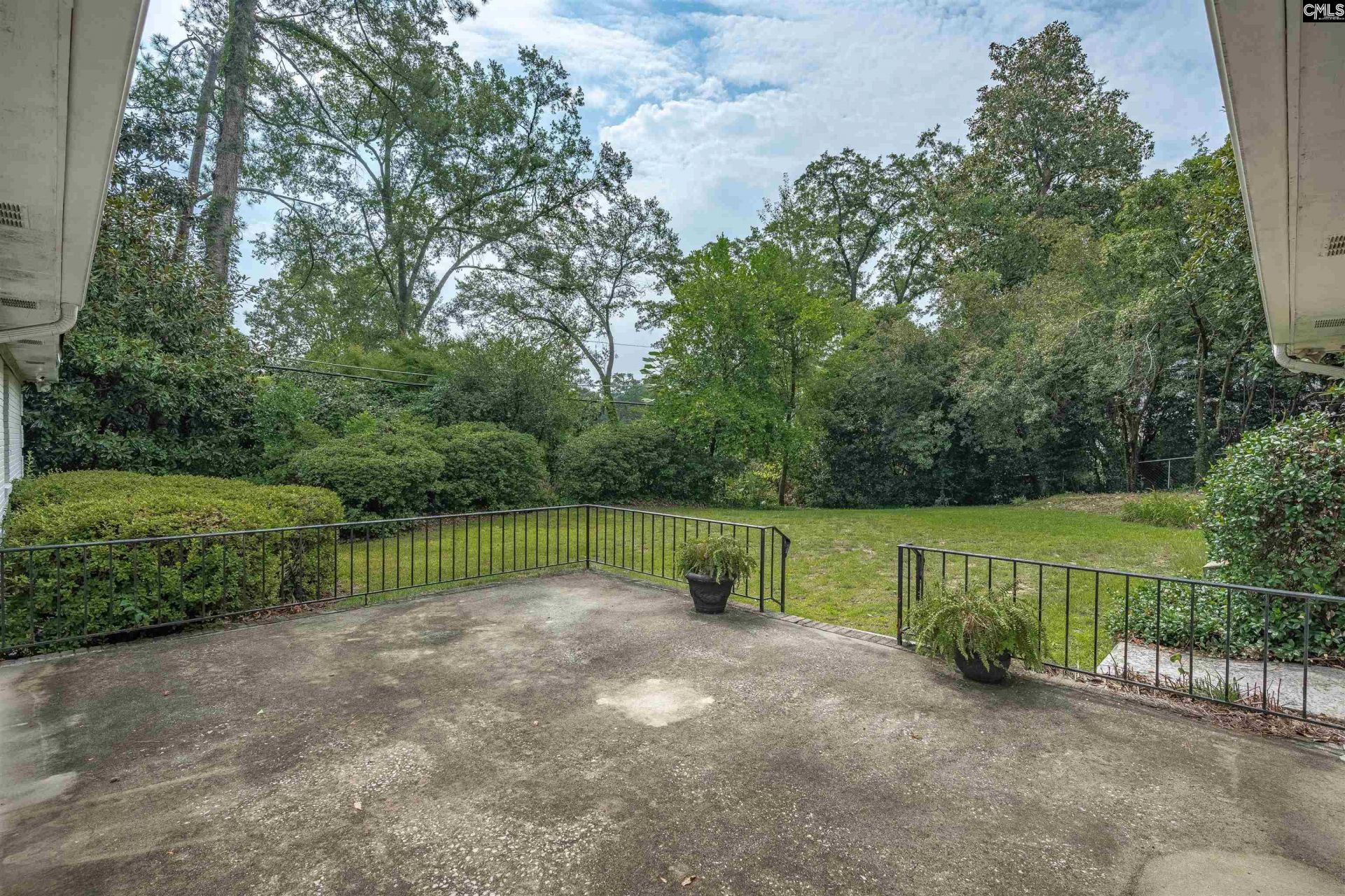 1 Leconte Court  Photo 32