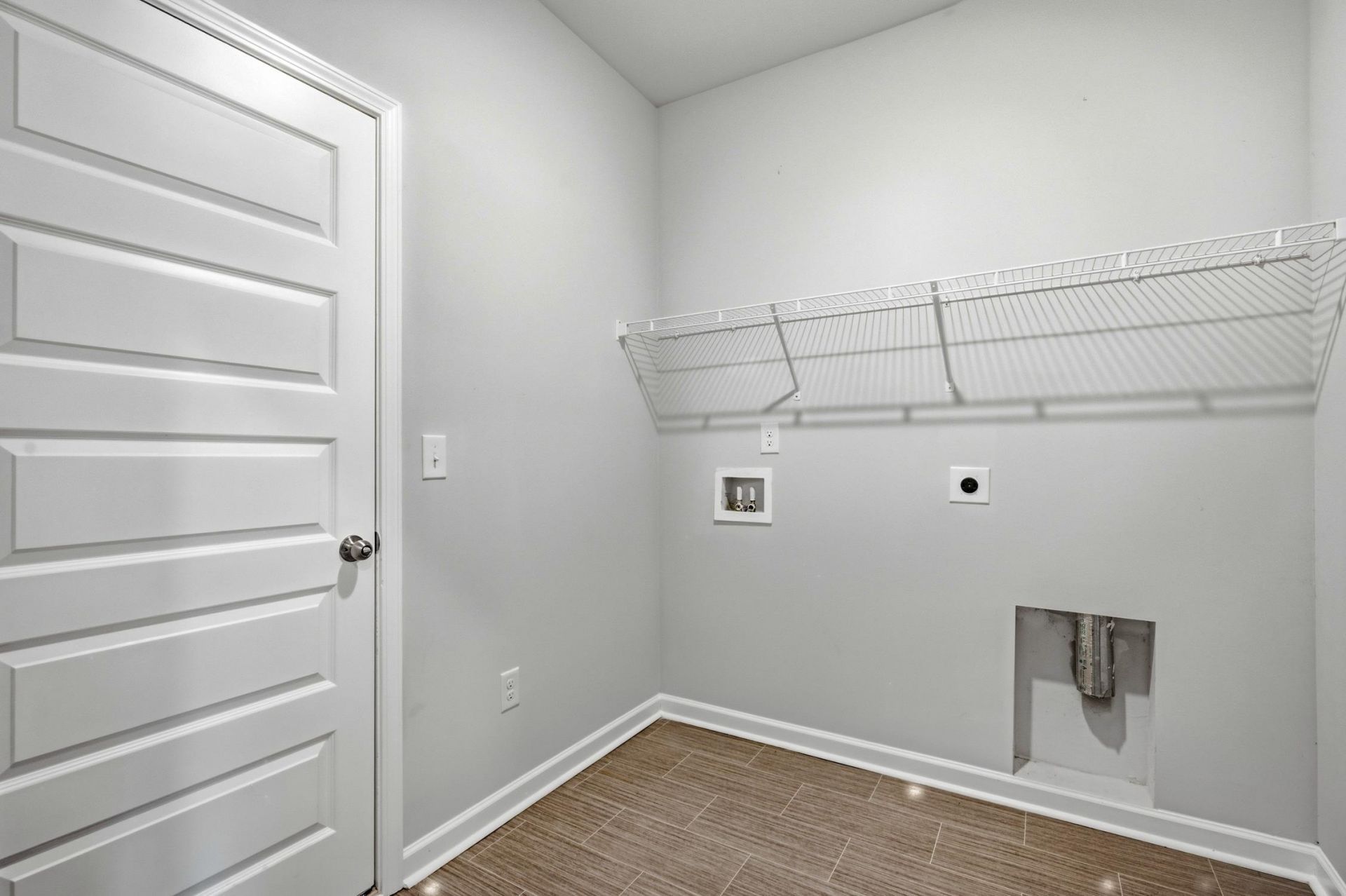 8048 Forest Edge Dr. Photo 19