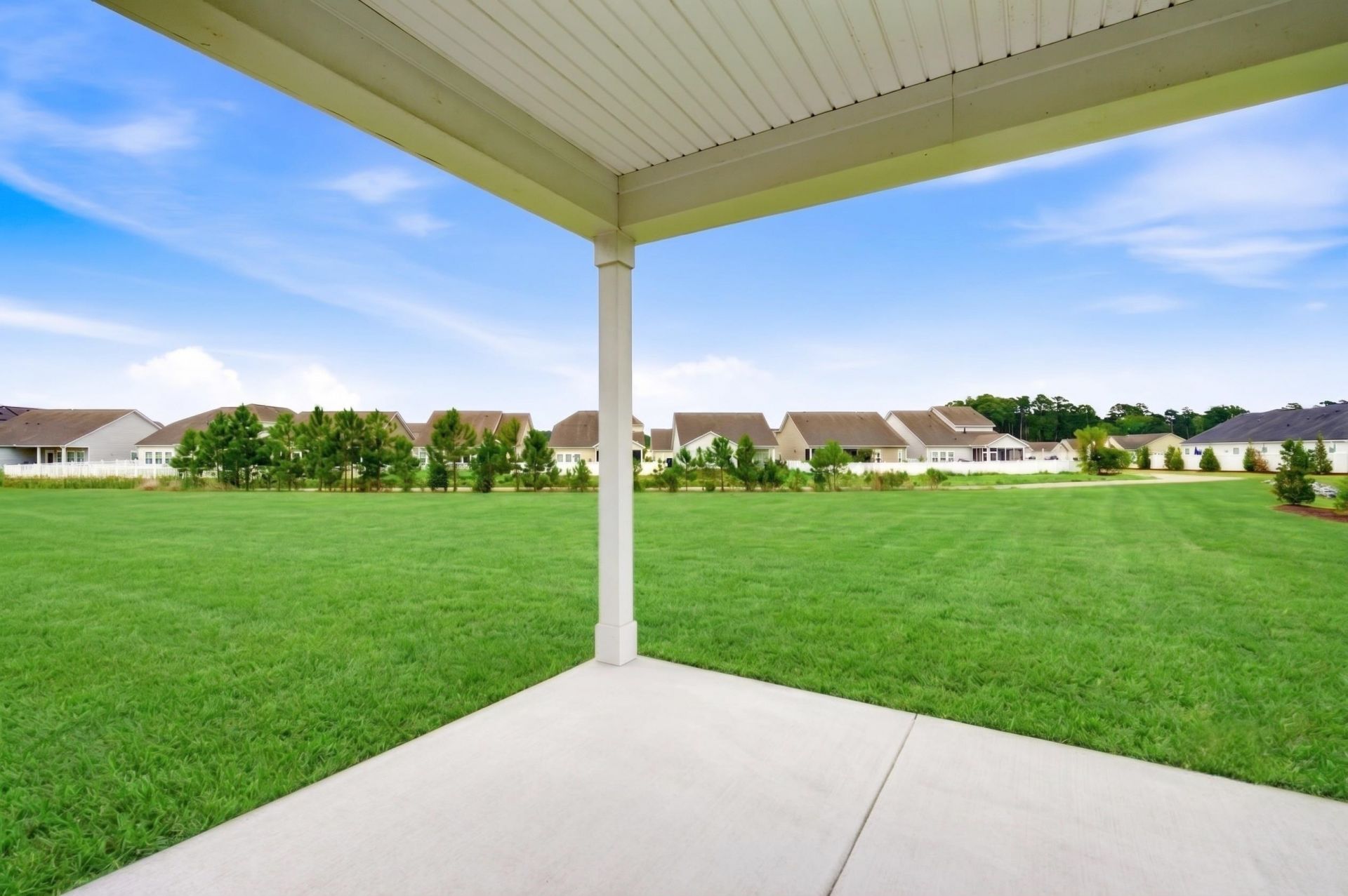 8048 Forest Edge Dr. Photo 23