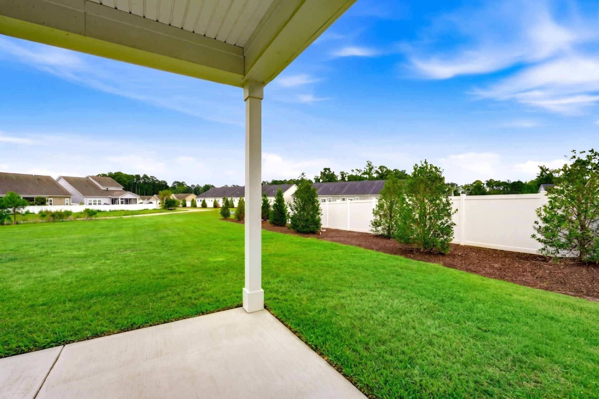8048 Forest Edge Dr. Photo 24