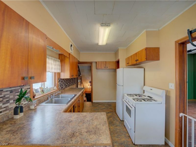 701 Tenney Avenue, Amherst, OH 44001 Photo 10