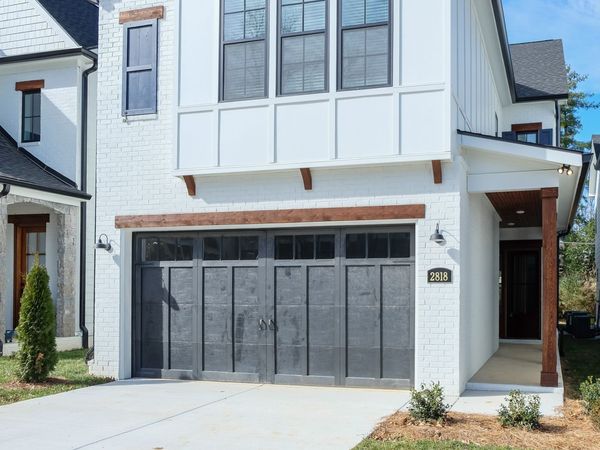 2818 Valley Rd , Nashville, TN 37215
