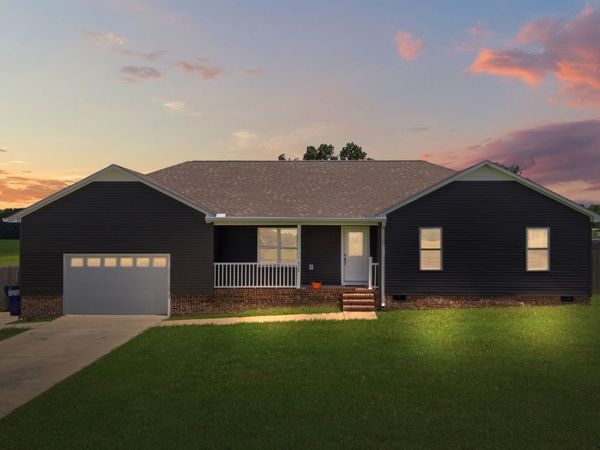 450 N Point Dr , Summertown, TN 38483