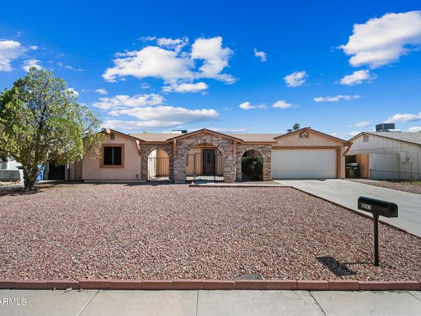 8047 W Meadowbrook Avenue, Phoenix, AZ 85033