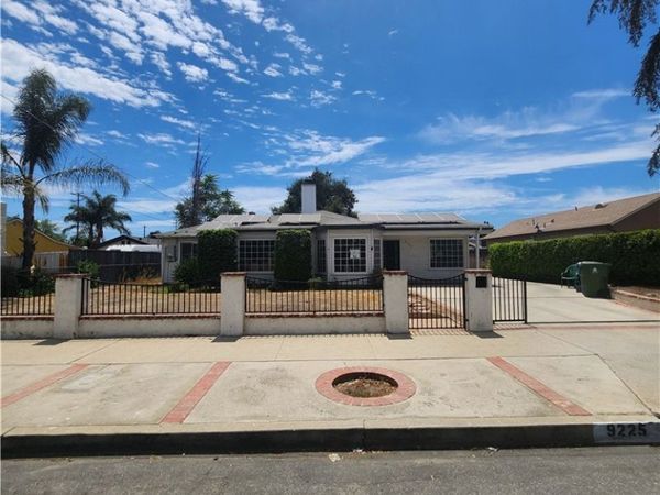9225 Telfair, Sun Valley, CA 91352