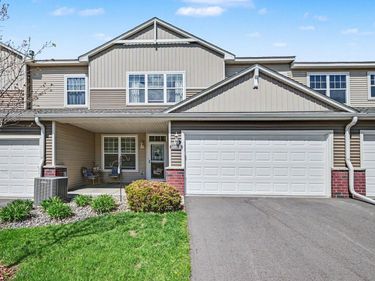 1601 Sumac Circle , Unit B, Carver, MN 55315