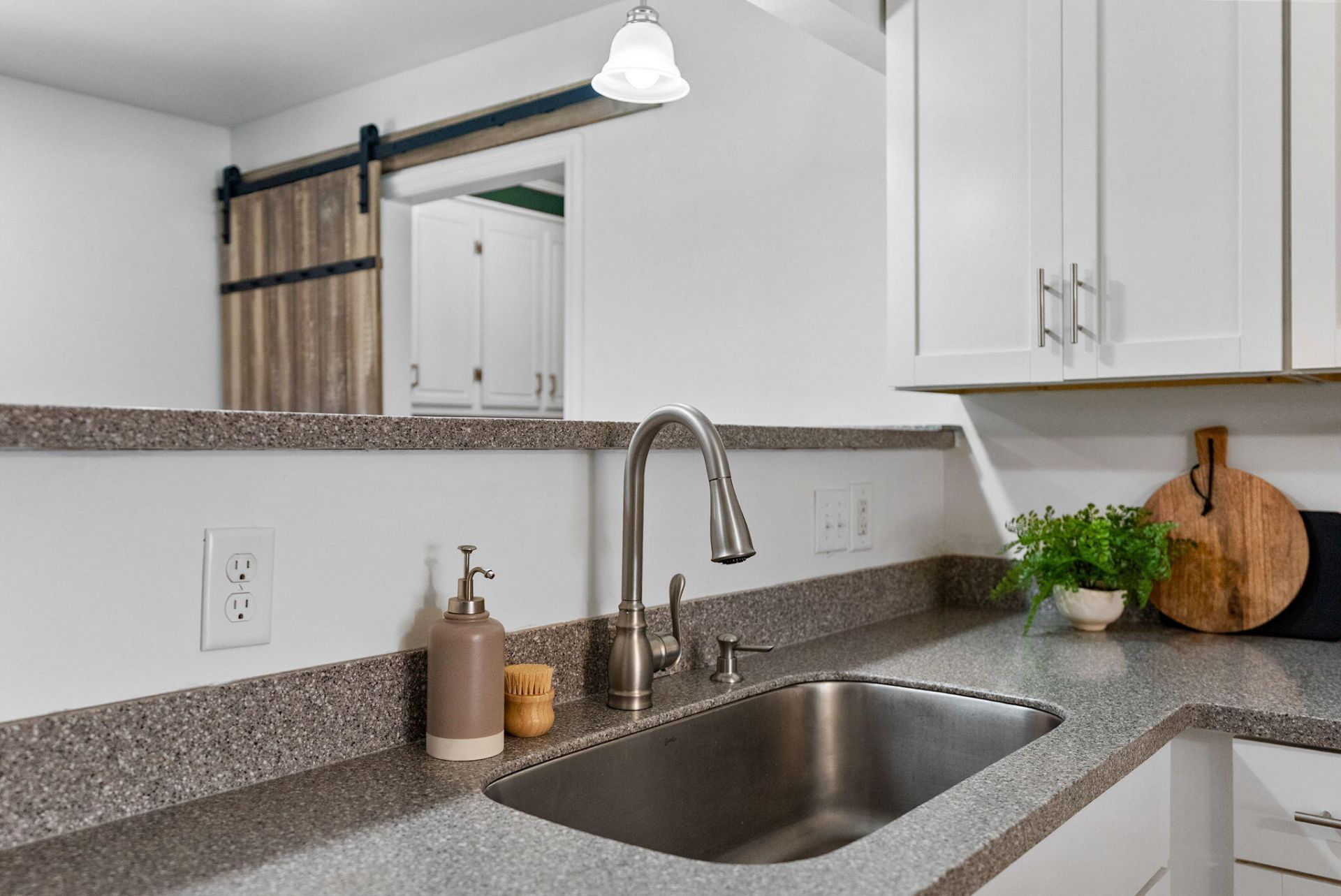 130 Bramwell Drive Photo 11