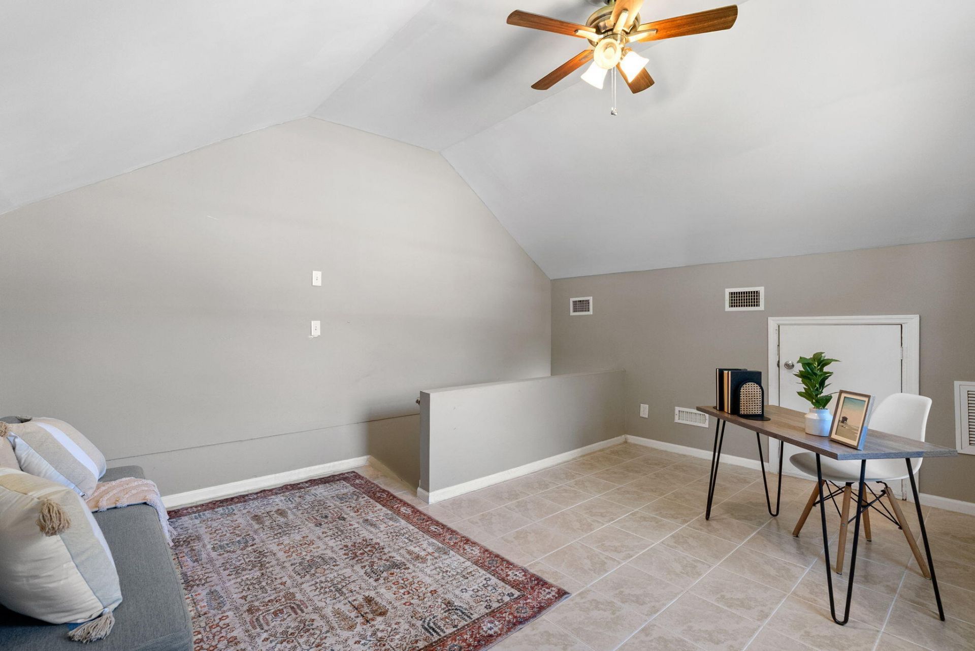130 Bramwell Drive Photo 21
